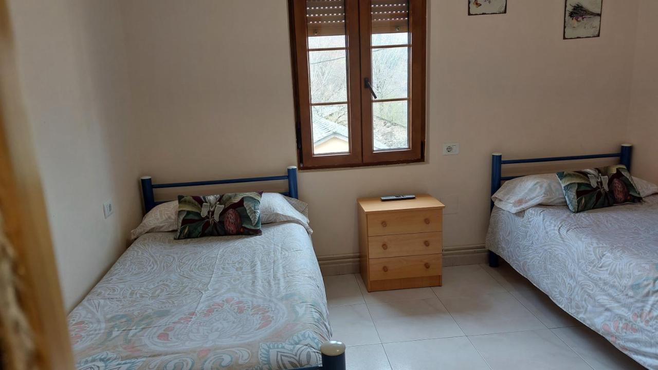 Albergue La Escuela La Laguna  Екстериор снимка